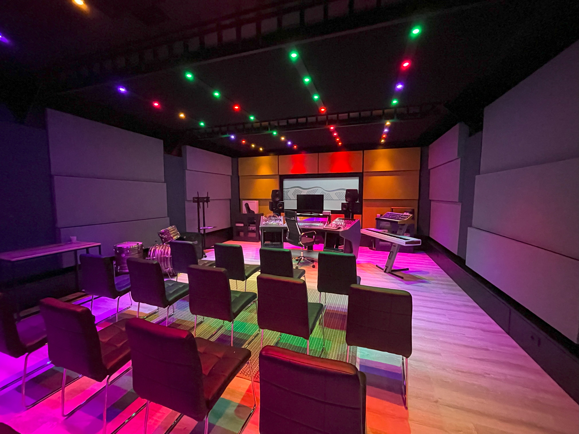 Cabina vocale con Neumann U87